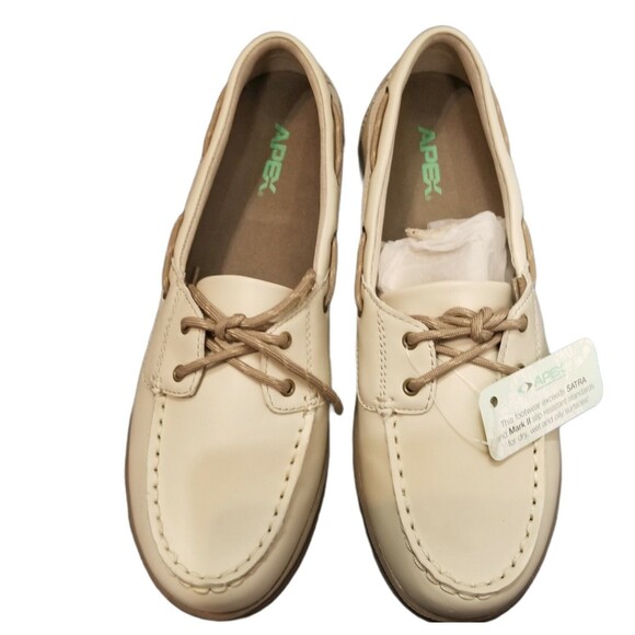 Apex Tan Leather Slip Resistant Work Loafers Shoes Women's 9.5 Wide NWT - Picture 1 of 4